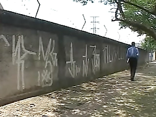 guy pumps shemale asshole