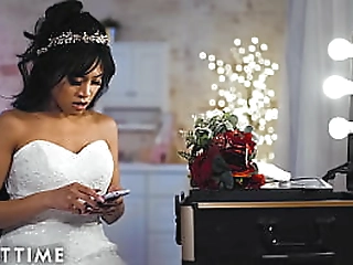 shemale agatha mccartney is playing with that dick