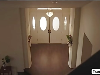 ts melanie kneels and suck dudes bigcock