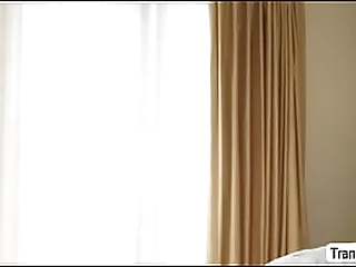 ts janelle kneels and suck dudes bigcock