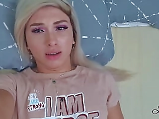 ts foxxy enjoys anal fuck with black hunk sean michaels