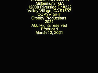 groobygirls.com: ariel &amp_ the peeping pool boy