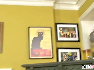 huge lips and boobs tranny angela bratzz gets some action