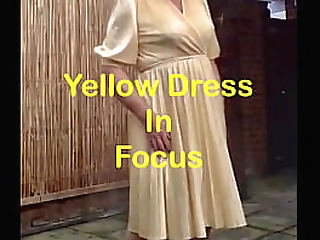 yellow dress in focus - johanna clayton