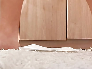 hot shemale lisa lawer jacking off and teasing