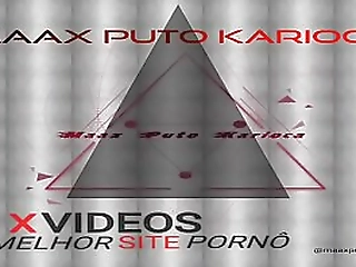 stunning bubble butt shemale takes hard cock