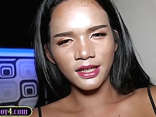 round ass and big boobs amateur shemale anal stuffed bareback