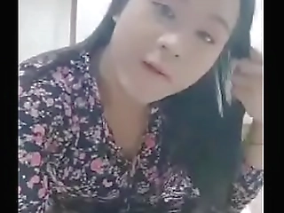 solo shemale toying her ass with dildo