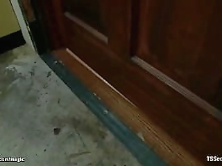 mall cop fucked by ts and her gf