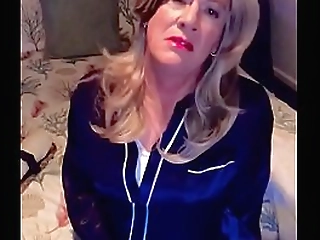 sexy redhead shemale mistress gets a horny foot worship session