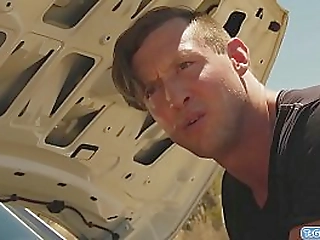 tgirl khloe kay barebacked by a stranger