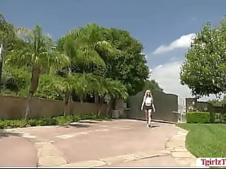 tbabe jenna tries deepthroating dudes dick